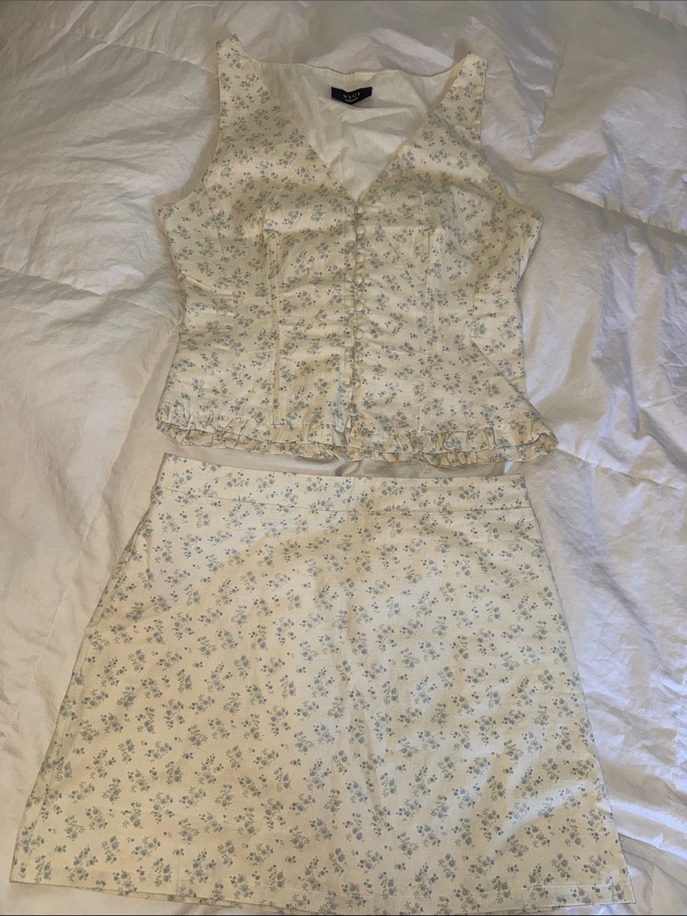 Vici Cream Mini Two-Piece Floral Dress Set